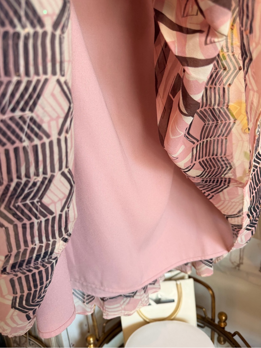 Ted Baker Pink Geometric Pleated Skirt - Picture 3 of 4